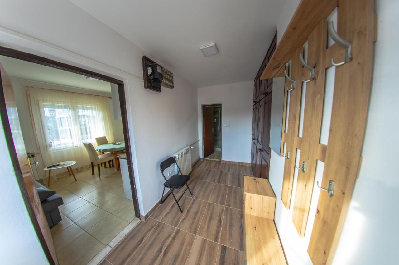 Apartman Kokin Brod Exterior photo